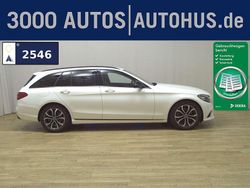Weiss Gebraucht 2021 Mercedes C220 Avantgarde Kombi | 20.980 €