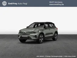Grün Gebraucht 2024 Volvo XC40 Core SUV | 34.490 € (Guter Preis)
