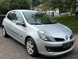 Silber Gebraucht 2008 Renault Clio III Kleinwagen | 1.650 € (Fairer Preis)