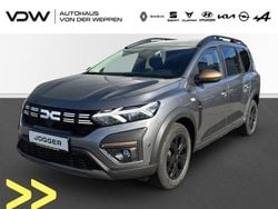 Grau Neu 2025 Dacia Jogger Extreme Van / Kleinbus | 23.180 € (Fairer Preis)