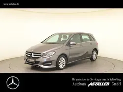 Metalliclack mountaingrau (metallic) Gebraucht 2015 Mercedes B200 Style Van / Kleinbus | 8.999 € (Fairer Preis)