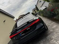 Grau Gebraucht 2018 Audi A7 S-Line Kleinwagen | 39.950 €
