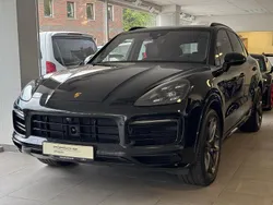 Schwarz Gebraucht 2023 Porsche Cayenne S SUV | 81.990 €