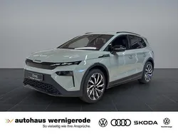 Grün Neu 2025 Skoda Elroq SportLine SUV | 46.949 € (Fairer Preis)