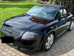 Schwarz Gebraucht 2000 Audi TT Roadster Cabrio | 5.750 € (Guter Preis)