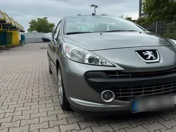 Grau Gebraucht 2007 Peugeot 207 CC Cabrio | 3.500 € (Guter Preis)