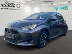 Grau Gebraucht 2021 Toyota Yaris Kleinwagen | 16.490 € (Guter Preis)