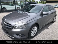 Grau Gebraucht 2014 Mercedes A180 Style Limousine | 13.950 € (Fairer Preis)