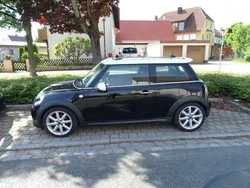 Gebraucht 2012 Mini Cooper D Kleinwagen | 8.900 €