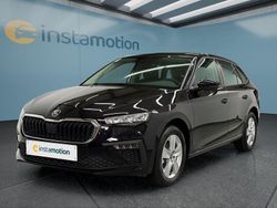Schwarz Neu 2025 Skoda Scala Kleinwagen | 24.799 € (Fairer Preis)