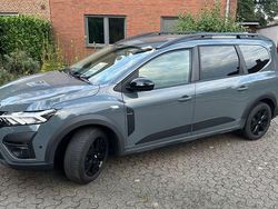 Grau Gebraucht 2023 Dacia Jogger Extreme Van / Kleinbus | 17.500 € (Guter Preis)