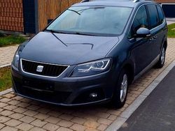 Grau Gebraucht 2015 Seat Alhambra Van / Kleinbus | 15.800 € (Fairer Preis)