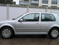 Silber Gebraucht 2000 VW Golf IV Limousine | 2.250 € (Etwas zu teuer)