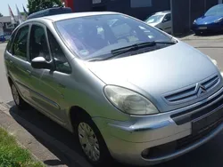 Silber Gebraucht 2004 Citroën Xsara Picasso Van / Kleinbus | 1.795 € (Fairer Preis)