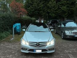 Grau Gebraucht 2011 Mercedes E350 Coupé | 13.500 € (Etwas zu teuer)