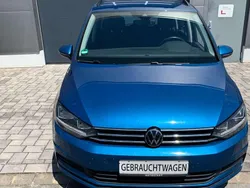 Carribean blu Gebraucht 2023 VW Touran Comfortline Van / Kleinbus | 13.900 € (Fairer Preis)