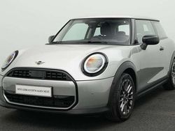 Grau Gebraucht 2024 Mini Cooper Classic Kleinwagen | 24.708 € (Guter Preis)