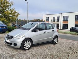 Silber Gebraucht 2007 Mercedes A180 Limousine | 1.500 € (Teuer)