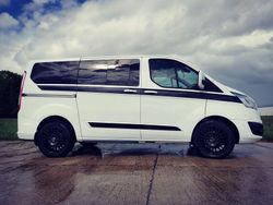 Weiß Gebraucht 2017 Ford Tourneo Sport Van / Kleinbus | 24.750 € (Guter Preis)