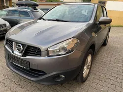 Gun metallic (m) Gebraucht 2012 Nissan Qashqai Acenta SUV | 6.998 € (Fairer Preis)