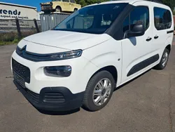 Weiß Gebraucht 2020 Citroën Berlingo Live Van / Kleinbus | 12.750 € (Fairer Preis)