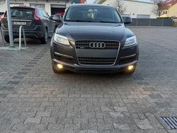 Grau Gebraucht 2009 Audi Q7 Ambiente SUV | 9.900 € (Superpreis)