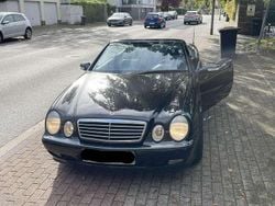 Schwarz Gebraucht 2002 Mercedes CLK200 Avantgarde Cabrio | 3.850 € (Guter Preis)