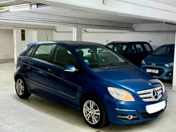 Blau Gebraucht 2010 Mercedes B200 Van / Kleinbus | 5.400 € (Teuer)