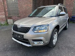 Grau Gebraucht 2014 Skoda Yeti SUV | 9.490 € (Fairer Preis)
