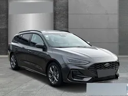 Grau Gebraucht 2024 Ford Focus ST-Line X | 34.889 € (Teuer)