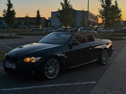 Schwarz Gebraucht 2009 BMW 335 Cabriolet Performance Cabrio | 23.500 €