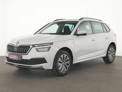 Weiss Gebraucht 2021 Skoda Kamiq Clever SUV | 20.555 € (Guter Preis)