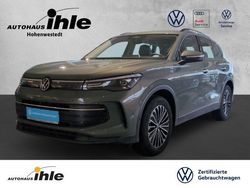Gruen Gebraucht 2024 VW Tiguan R SUV | 39.960 € (Superpreis)