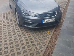 Grau Gebraucht 2018 Seat Leon FR Limousine | 16.500 € (Fairer Preis)