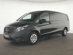 Obsidianschwarz Gebraucht 2021 Mercedes Vito Van / Kleinbus | 21.787 € (Guter Preis)