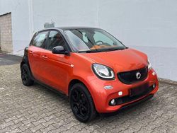 Schwarz Gebraucht 2015 Smart ForFour Kleinwagen | 8.500 €