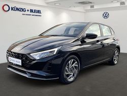 Phantom black / met Gebraucht 2025 Hyundai i20 Trend Limousine | 18.880 € (Fairer Preis)