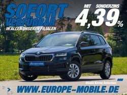 Blackmagic perleffekt Neu 2025 Skoda Karoq Selection SUV | 32.990 € (Guter Preis)