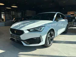 Weiß Gebraucht 2024 Cupra Leon Limousine | 28.450 € (Fairer Preis)