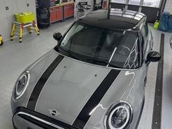 Grau Gebraucht 2021 Mini Cooper Kleinwagen | 14.399 € (Guter Preis)