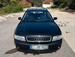 Schwarz Gebraucht 2001 Audi A4 Kombi | 4.125 € (Teuer)