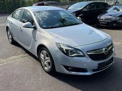 Silber Gebraucht 2016 Opel Insignia Limousine | 9.500 € (Guter Preis)