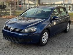 Blau Gebraucht 2009 VW Golf VI Kleinwagen | 3.200 € (Etwas zu teuer)