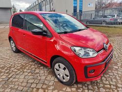 Rot Gebraucht 2018 VW up! Beats Kleinwagen | 8.800 € (Guter Preis)