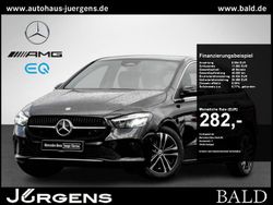 Metalliclack kosmosschwarz Gebraucht 2024 Mercedes B180 Progressive Van / Kleinbus | 29.550 € (Superpreis)