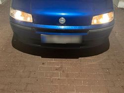 Blau Gebraucht 2004 Fiat Punto Kleinwagen | 760 €