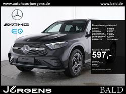 Obsidianschwarz metallic Gebraucht 2024 Mercedes GLC300e AMG SUV | 63.470 € (Fairer Preis)