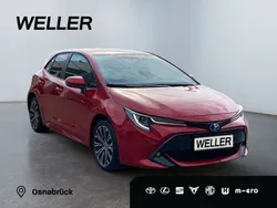 Rot Gebraucht 2022 Toyota Corolla Team Limousine | 22.880 € (Fairer Preis)