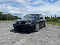 Schwarz Gebraucht 2001 VW Golf IV GTI Limousine | 13.500 €