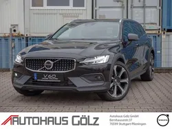 Gebraucht 2024 Volvo V60 CC Kombi | 44.975 € (Etwas zu teuer)